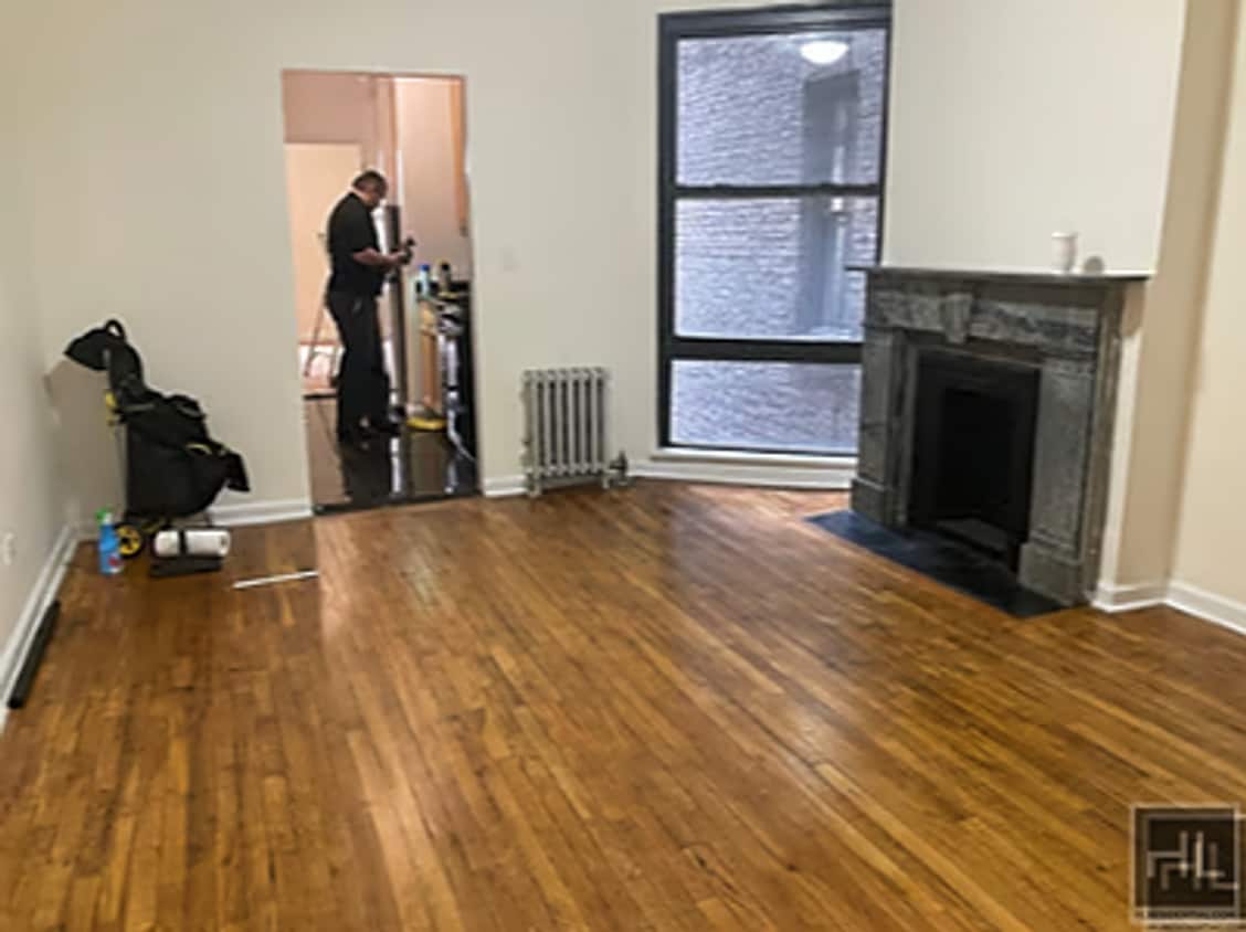 Building Photo - East 84th Street