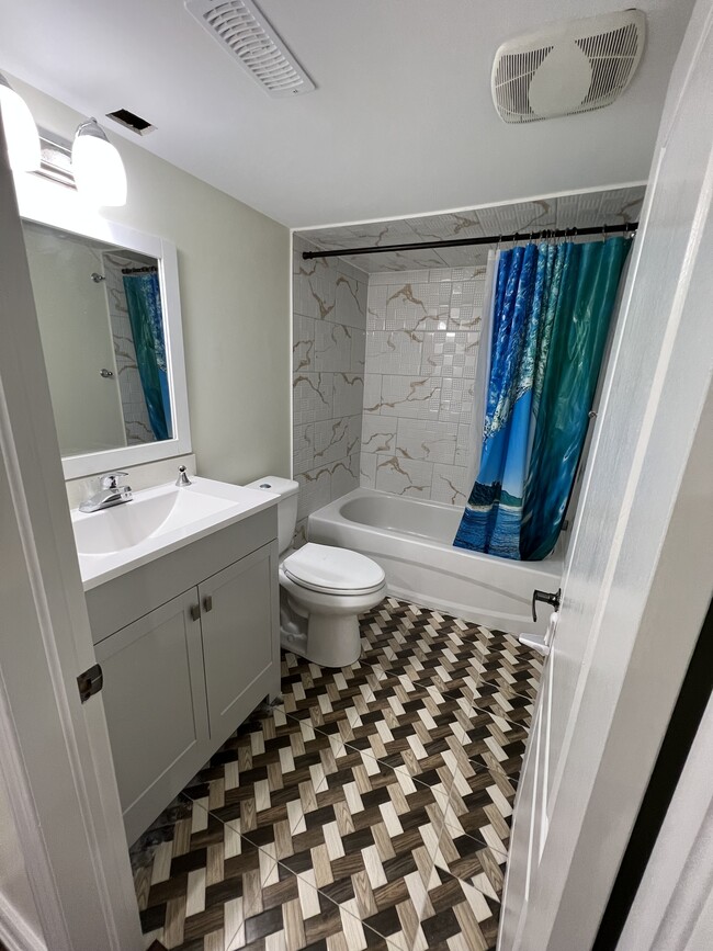 15 Continental Rd Unité 2-bedroom, Brampton, On L7a 2h4 Appartements 