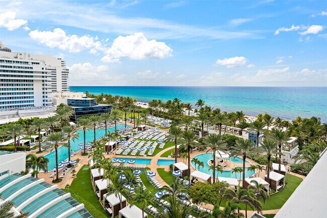 Foto del edificio - 4391 Collins Ave