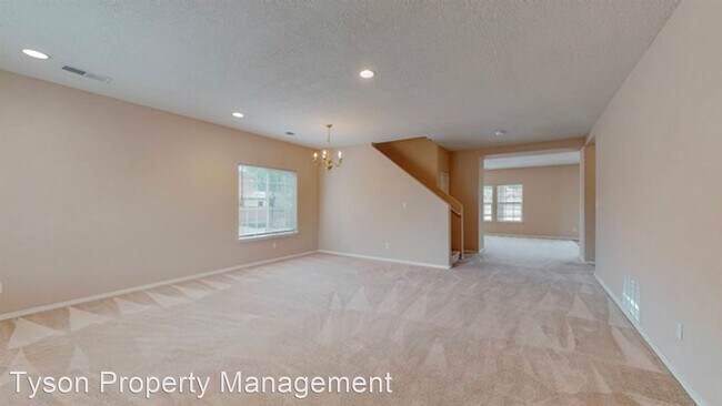 Building Photo - 3 br, 2.5 bath House - 6000 Crownpoint NE