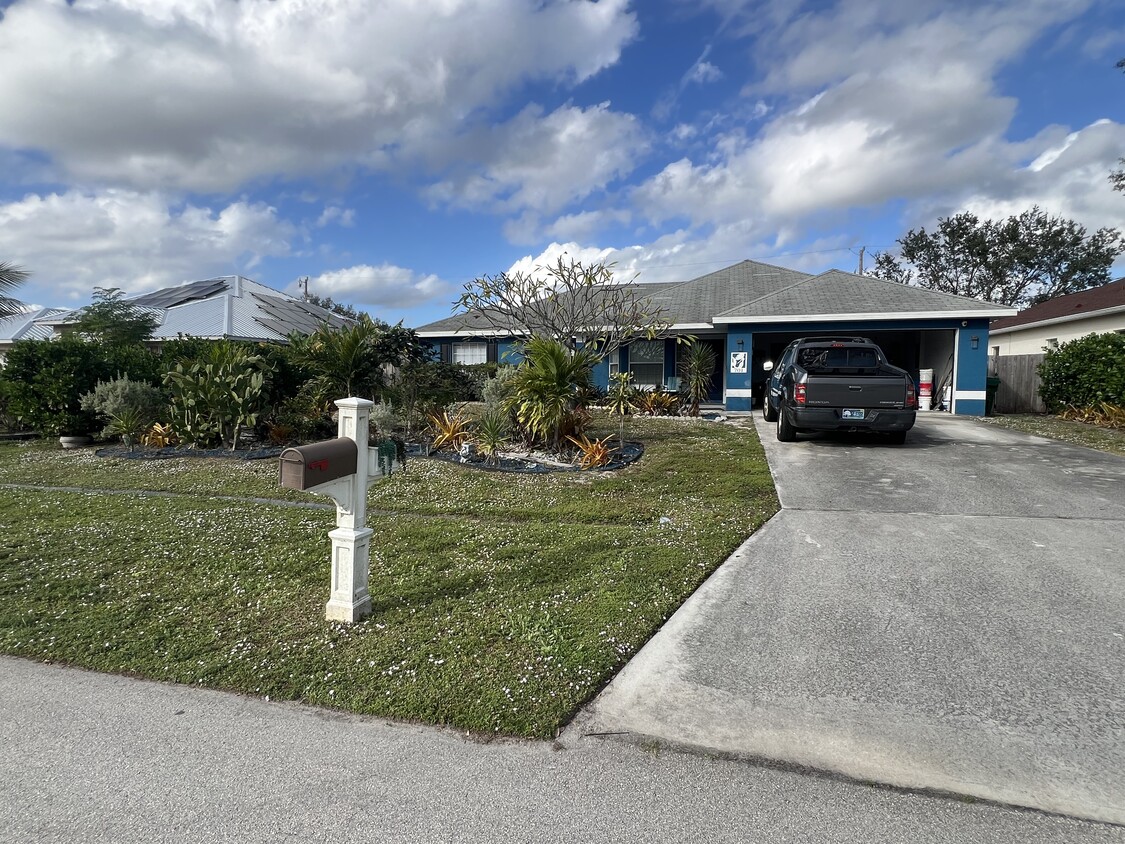 Photo - 701 SW Sarazen Ave (Port St. Lucie, FL)