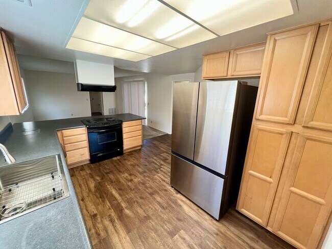 Foto del edificio - Welcome to your new home in the heart of Pacific Beach!