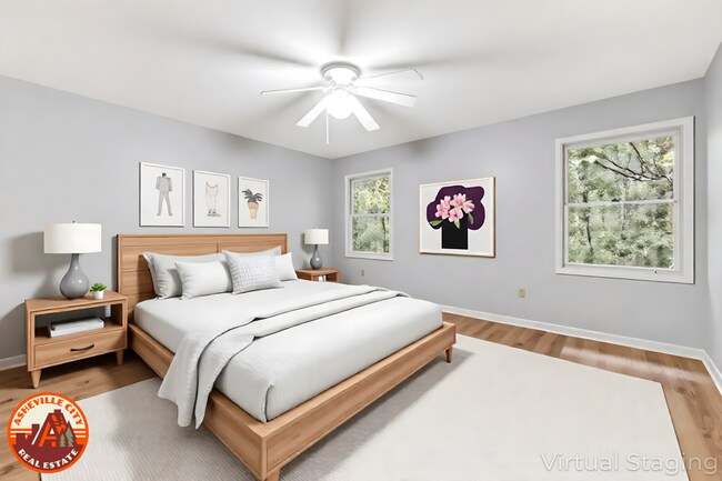 Foto del edificio - Bright 2-Bedroom Townhouse with Garage & Pool on Tunnel Road