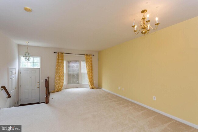 Building Photo - 14220 Hunters Run Way