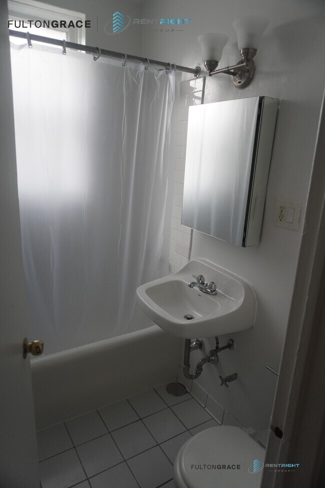 Foto del edificio - 534 W Stratford Pl