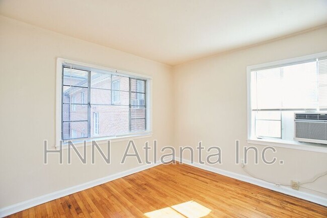 Building Photo - 1082 Briarcliff Rd NE