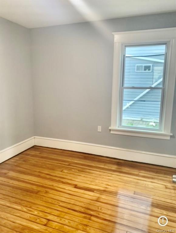 Foto del edificio - 30 Manitou Ave