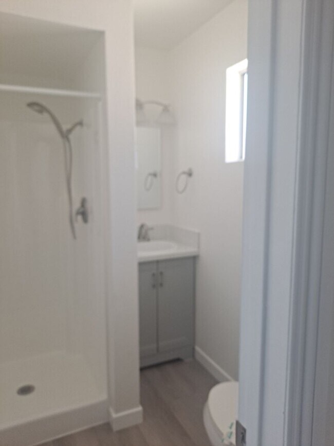 Foto del edificio - 5847-5849 Mildred St