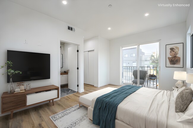 Foto del edificio - 4807 St Charles Pl