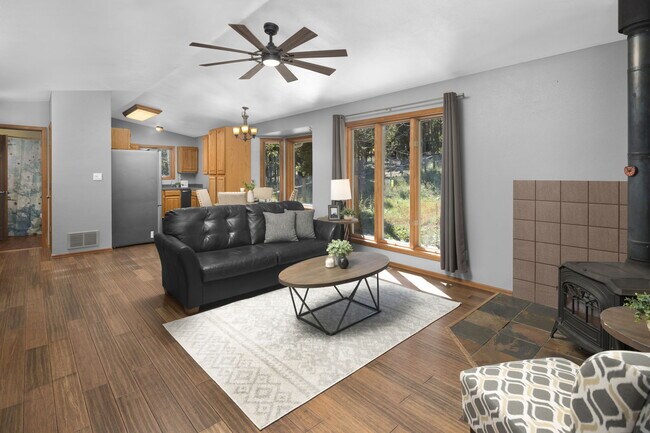 Foto del edificio - 32252 Steven Way