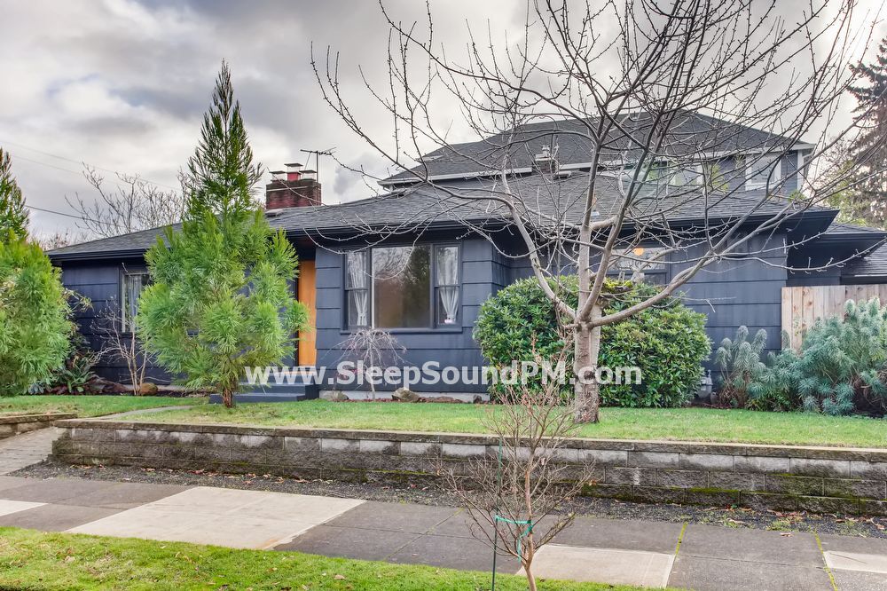 Primary Photo - 2612 N Holman St