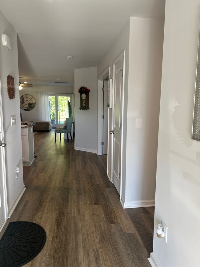 Photo - 910 Cherrystone Lp House