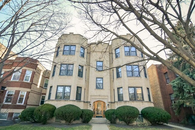 Building Photo - 4447 N Rockwell