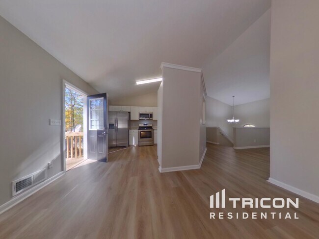 Foto del edificio - 235 Princeton Way