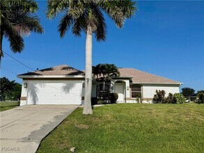 Building Photo - 1300 SW 22nd Ave