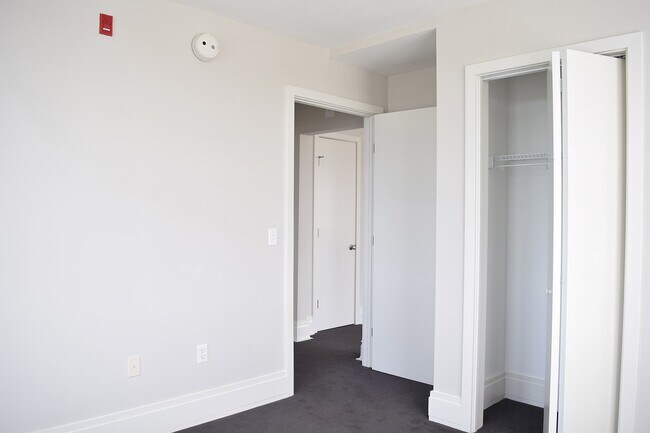 Interior Photo - Bellerive
