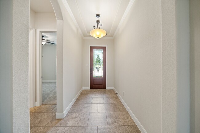 Building Photo - 27330 Aspen Falls Ln