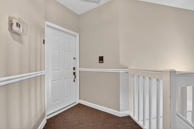 Foto del edificio - 5801 Coach House Cir