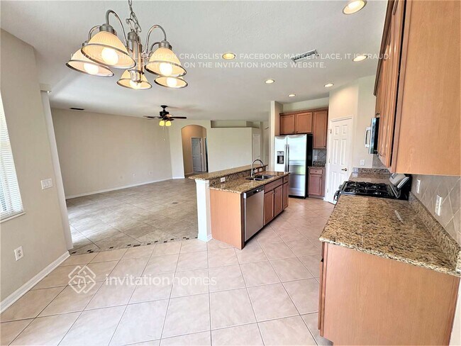 Building Photo - 15671 Lemon Fish Dr