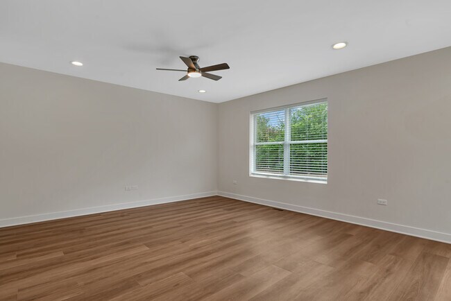 Foto del edificio - 877 Covey Ln