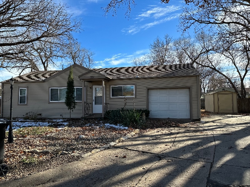 929 Plaza Dr, Salina, KS 67401 House Rental in Salina, KS