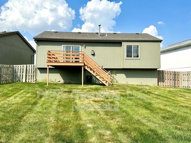 Building Photo - 11657 Bauman Ave