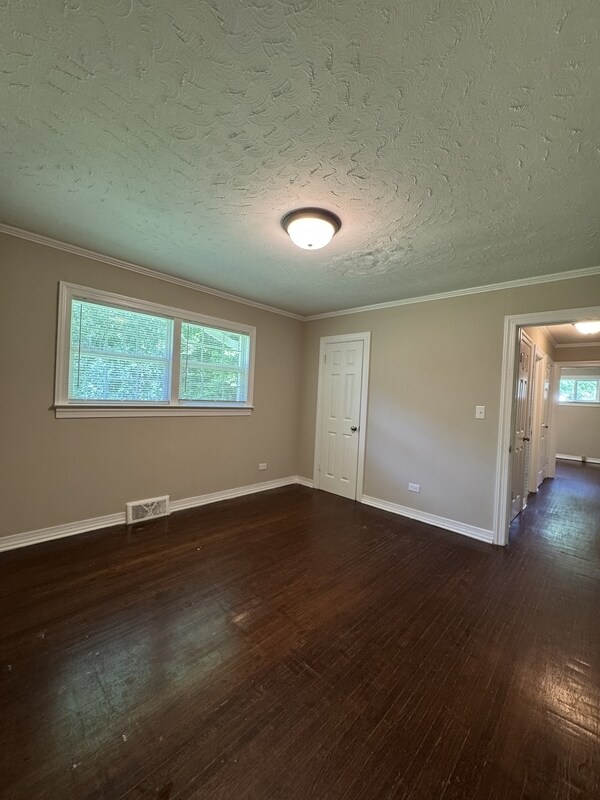 Foto del edificio - 336 Crestside Dr SE