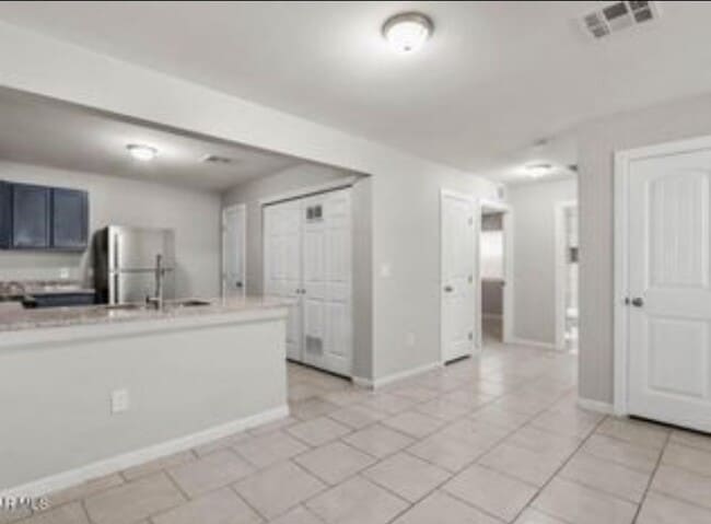 Building Photo - 3724 Keltner Ave