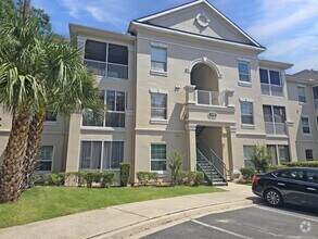 Building Photo - 8601 Beach Blvd