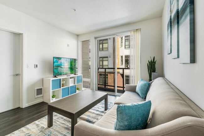 Building Photo - The Napoleon Apartments