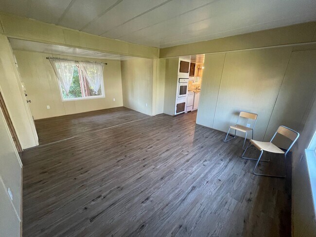 Building Photo - South Cle Elum Residence