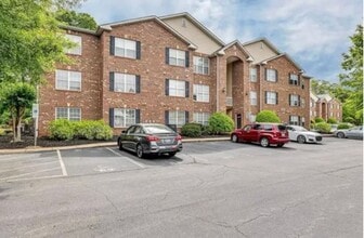 Building Photo - 3712 Cotswold Ave