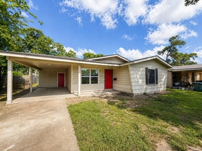 Building Photo - 3590 Kipling Dr