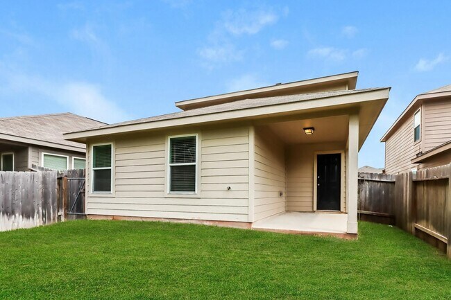 Building Photo - 413 N Meadows Dr