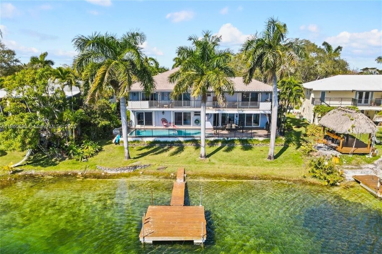 Foto principal - 8034 SW 199th Terrace