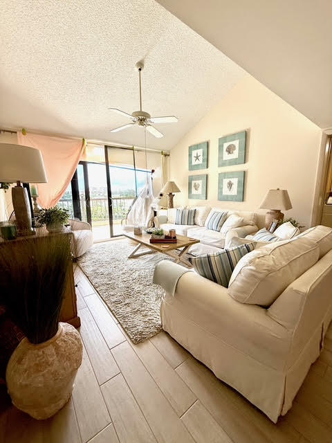 Foto del edificio - 301 Ocean Bluffs Blvd