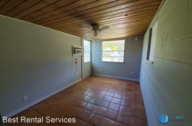 Foto del edificio - 3 br, 1 bath House - 2235 Lakeview St