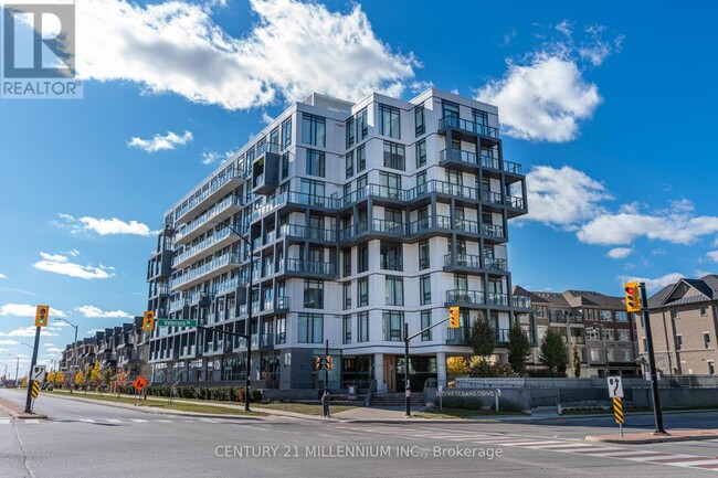 Photo du bâtiment - 180-180 Veterans Drive