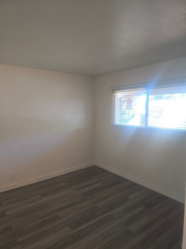 Building Photo - New On The Market