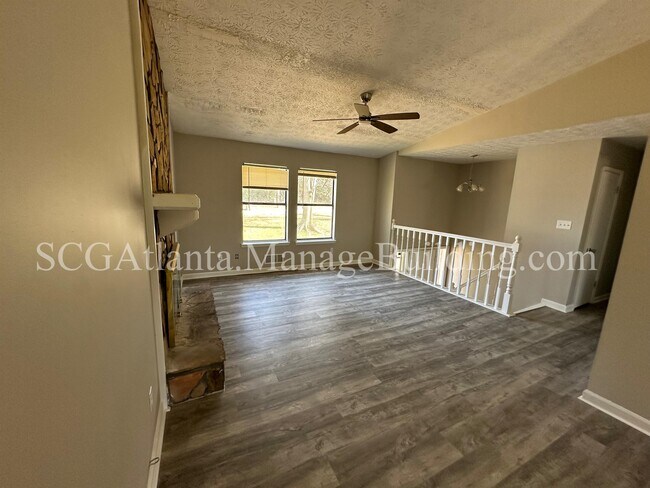 Foto del edificio - 10973 Highridge Ct