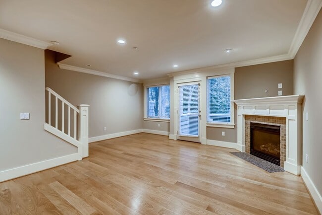 Photo - 1108 Taylor Ave N. Townhome
