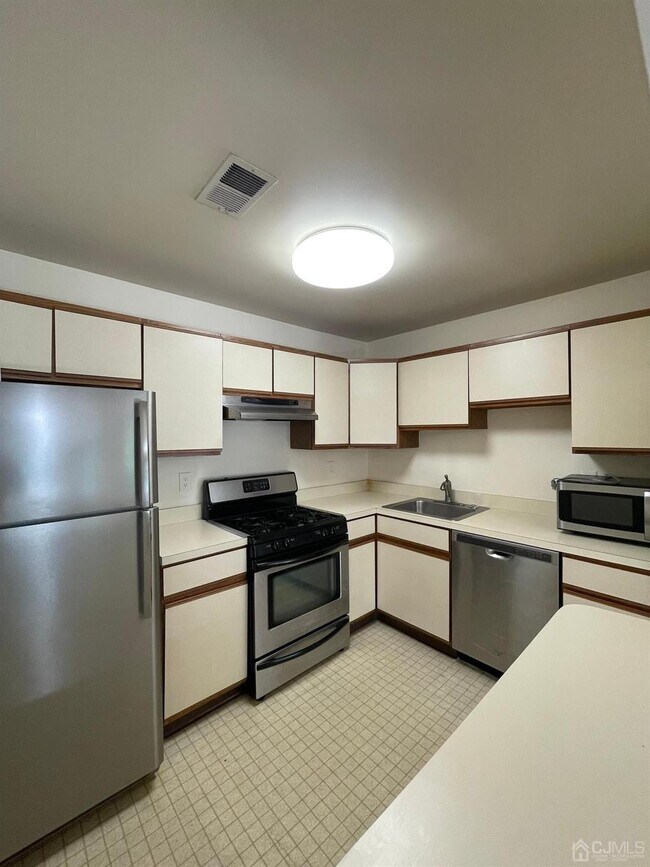 Foto del edificio - 905 Woodhaven Dr