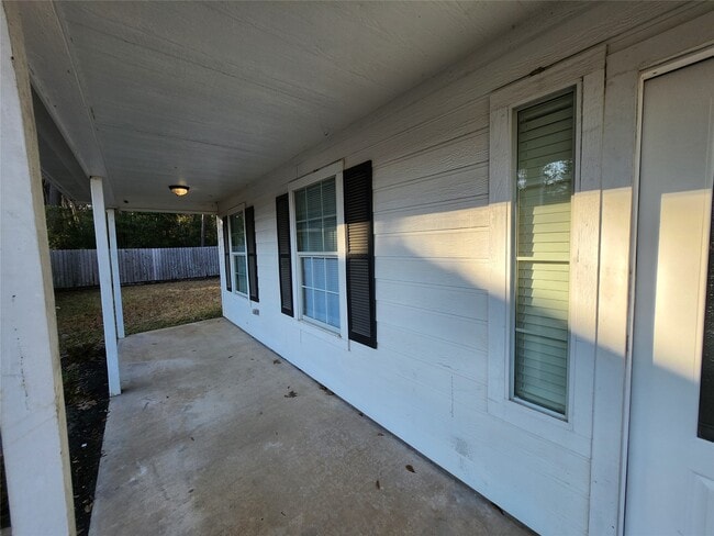 Building Photo - 1641 U.S. 59 N Bypass