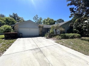 Building Photo - 305 Coble Dr