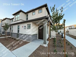 Building Photo - 39544 Tannat Dr