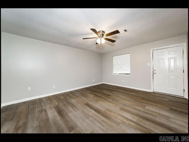 Foto del edificio - 34 Paige Ave