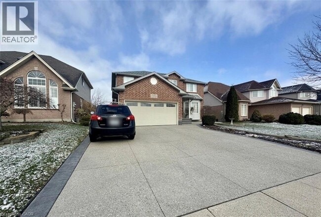 Building Photo - 202 Essex Point Dr