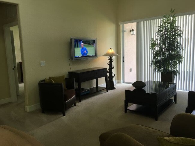 Foto del edificio - 8300 Riverdale Ln