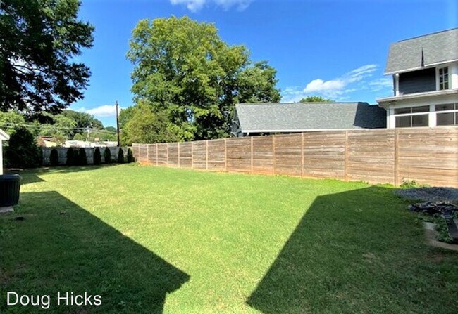 Building Photo - 2 br, 1 bath House - 1517 E Worthington Ave