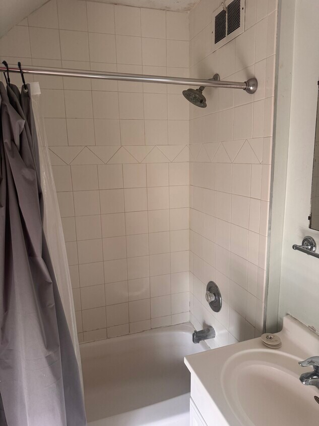Foto principal - 1231 Jackson St